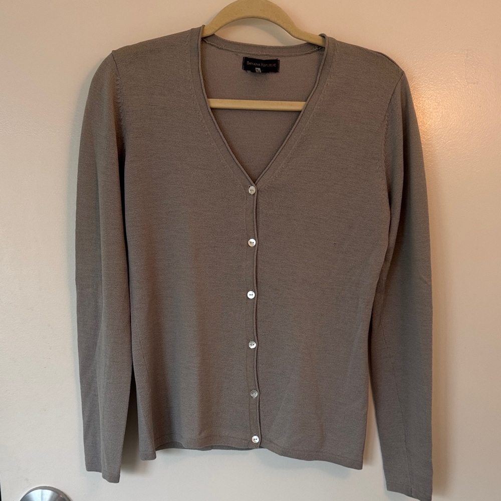 Banana Republic Gray Merino Wool Sweater
